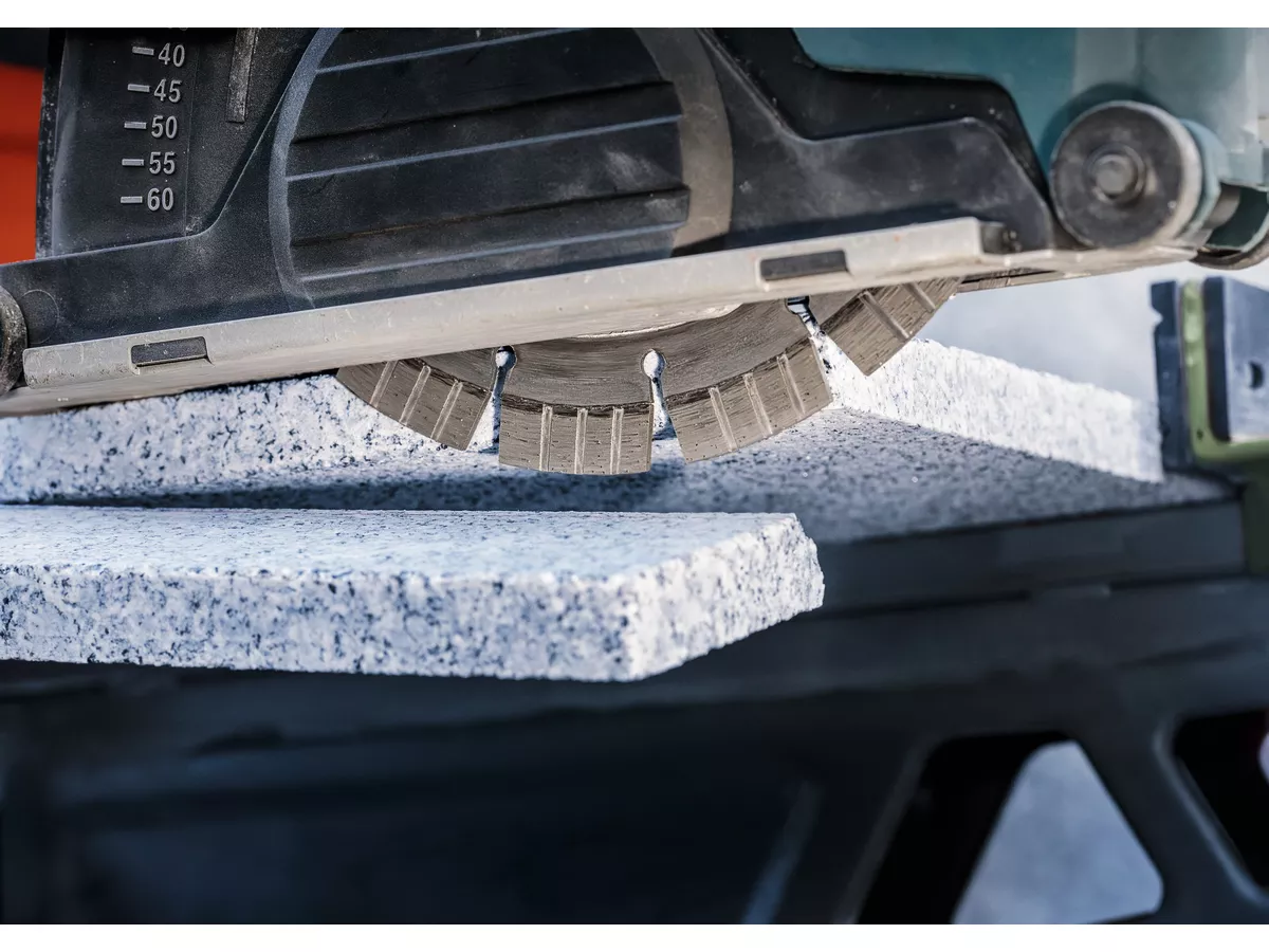 Disque diamanté PRO Stone 180x22,23mm BOSCH